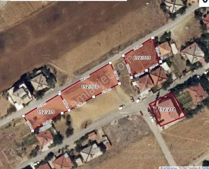 Konya Seydişehir Saadetler Mah.satılık Üç Tane Arsa Yanyana 1578 M2 2 Kat İmar