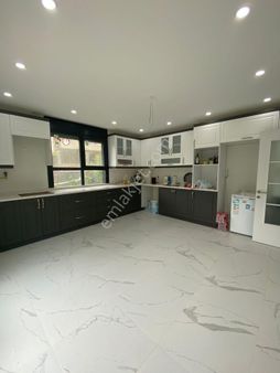 Büyükçekmece Celaliye'de Satılık 5+2 Ultra Lüx Villa