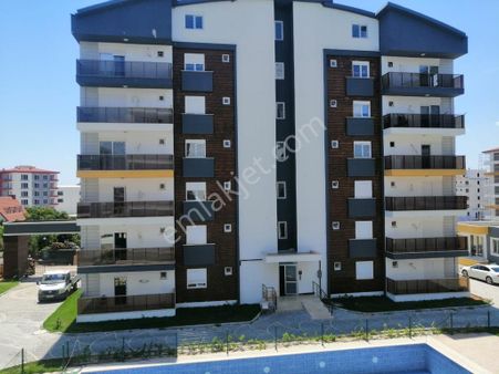 Belek Turizm Merkezine 7 Km Antalya Serik Yeni Yapım Sıfır Havuzlu Sitede Satılık Daireler