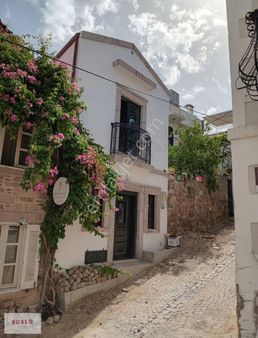 Ayvalık Merkezde Satılık 2+1 Sıfır Müstakil Ev