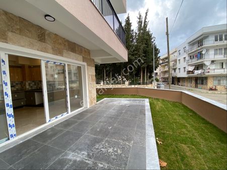Aydın Kuşadası Güzelçamlıda Satılık Sıfır Bahçeli 1+1 Daire