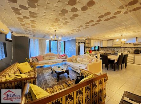 New Form'dan Çamtepe'de Satılık Mersin Manzaralı Tripleks Villa