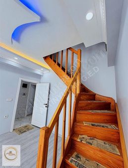 Bağcılar Çınar Mahallesi 4+1 Dubleks Teraslı 0 Daire 200 M2 !!!!