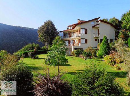 Sapanca Müstakil Göl Manzaralı Villa Satılık