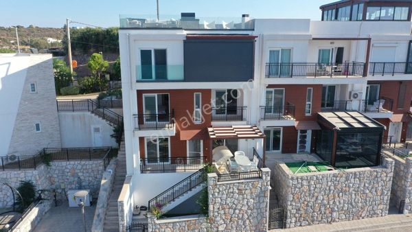 Bodrum Adabükü Denize Sıfır Fabay Sitesi Satılık Dubleks Ev