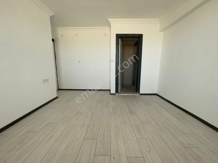 Adalı Gayrimenkul'den Mamak Kusunlarda Yeni Site İçinde 4-katta 3+1 Ebeveyn Banyolu Satılık Daire