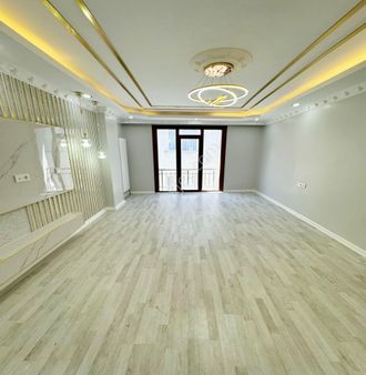 Sedef Gyo'dan Balıkyolu Mah. De Acil Satılık Arakat Daire