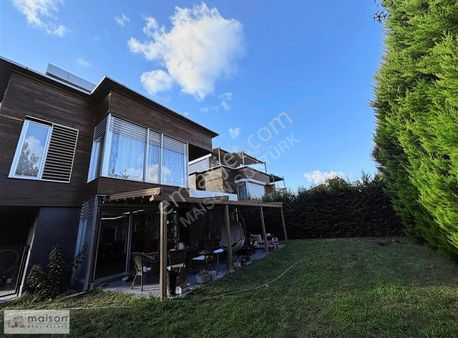 Maıson Göktürk Davutpaşa'da Satılık 8+2 Tam Müstakil Villa