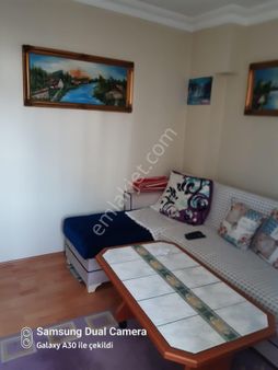 Arnavutköy Merkezde Satılık Arakat Daire