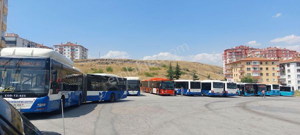 Pursaklar Otobüs Durağı Üstü İmarlı Satılık Arsa