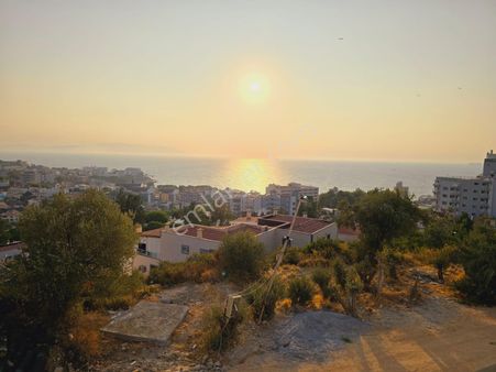 Sahile Yakın-full Manzara-güvenlik-havuz-kapalı Otopark-kombi-yeni-ultra Lüx-akıllı Ev-fırsat Daire