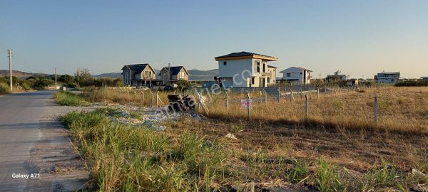 Dikili Cumhuriyet'te Satılık İmarlı Arsalar