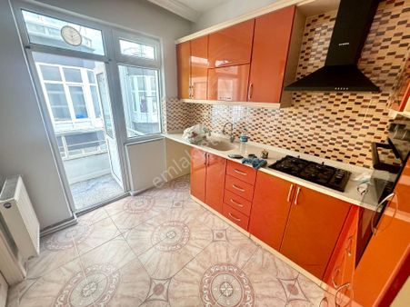 Evim-nur'dan Fevzi Çakmak Mh. 2+1 Asansörlü Dış Cepheli Caddeye Cephe Kiracılı Fırsat Daire..