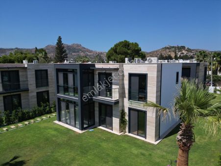 Ortakent Yahşide Satılık Denize 200 Metre Bahçe Ve Üst Kat Daire