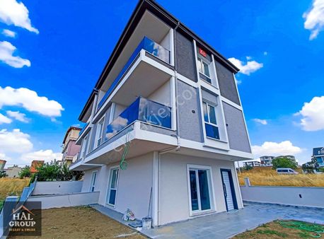 ╭╯hâl Group╰╮geniş Bahçeli Merkezi Konumda Oturuma Hazır Villa