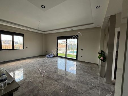 Manavgat Side'de Sahile 2 Km, 3+1 Satılık Müstakil Villa!!!!!