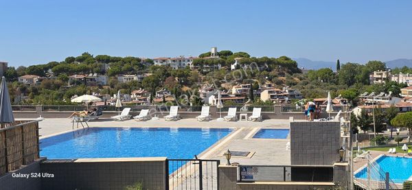 Kusadası Kadınlar Denizinde Sahile 400mt Mesafede Dogalgazli 1+1 2+1 Deniz Manzaralı Havuzlu Dairler