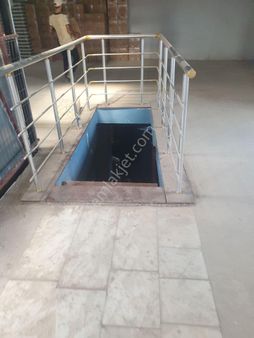 Satilik 3 Katli Depo