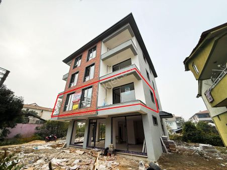 Düzce Merkez Ela B. Oral Bulvarı Üzerinde Satılık Son 2+1 Daire