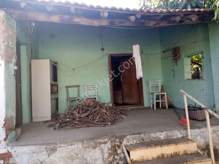 Nazilli Yazırlı Mah. Satılık Müstakil Ev Köy İçinde 1.112 M2 Mükemmel Konumda