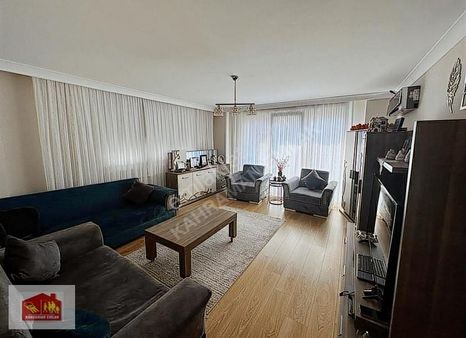 Kaynarca'da Butik Sitede Marmaray'a Yakın Lüks Daire