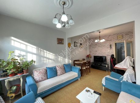 Beyoğlunda Satılık 2+1 Yüksek Giriş