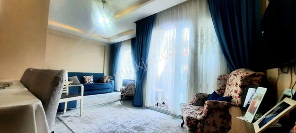 Kuşadası Merkezde Deniz Manzaralı Dubleks Daire