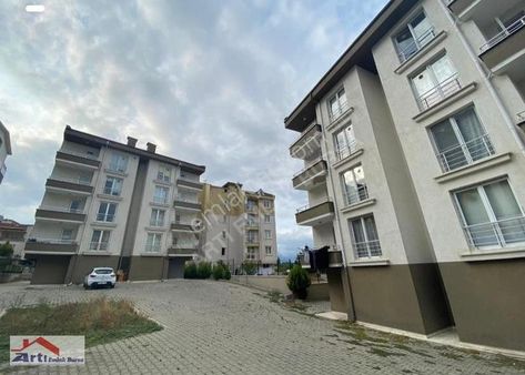 Artı'dan Görükle'de 4+1 Eşyalı Kiracısız Satılık Dubleks Daire.