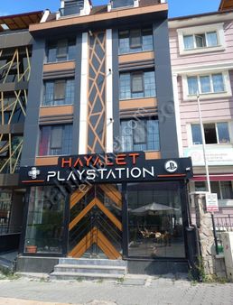 Asel'den Cafeler Caddesi Girişi 420 M2 İşyeri