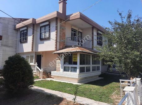 Beyaz Balina Otel Yanı 165mt Bahçeli Villa