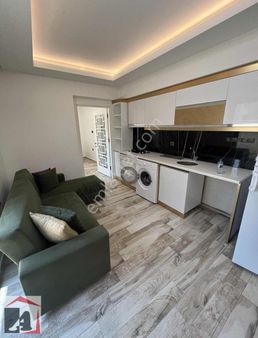 Lüks Bir Artı Bir Balkonlu