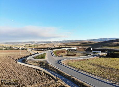 Ulucan Emlaktan Bozüyük Osb Karşısında Fırsat Tarla