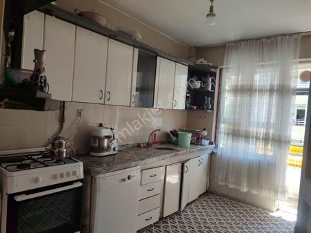 Babacandan Refahiye'de Doğalgazlı Satılık 3+1 Ara Kat Daire