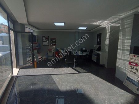 Zafer Polat İnşaattan Satılık 90 M Düz Giriş Dükkan