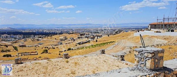 Tecdede Full Malatya Manzaralı 740 Metre Duvar Örülü Satlık Arsa