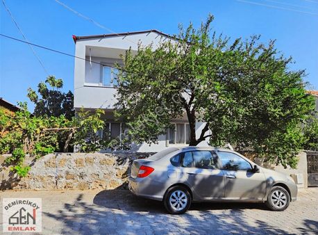 Çanakkale Ayvacık Fatih Mahallesinde Müstakil Bahçeli Ev