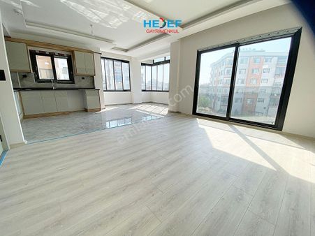 Hedef'ten Davultepe'de Site İçerisinde Havuzlu Sıfır 2+1 Daire