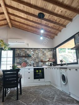 Aydın Koçarlı Kasaplar Mah. Özel Yapım Taş Evi Ve Geniş Bahçesi Bulunan Müstakil Evimiz Satılıktır