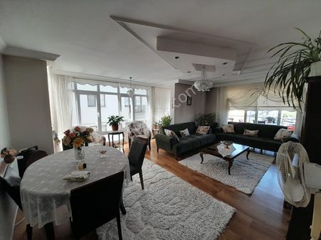 Şehir Merkezinde Satılık 2 Daire