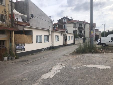 Kv Gayrimenkul'den Kuyudibi Caddesinde Satılık Müstakil Ev