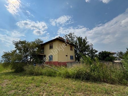 Satılık 60 Dönüm Tarla ,70 M2 Ev İçerisinde Mevcuttur