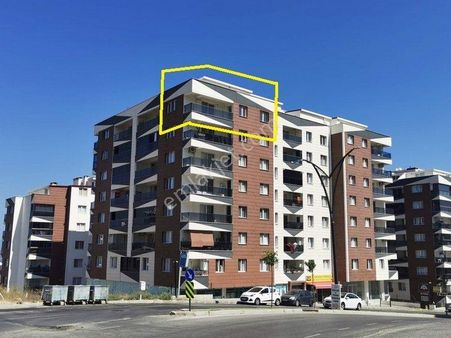 Bülent Ateşci'den Ata Konutlarında B Blokta Çatı Dubleks Daire