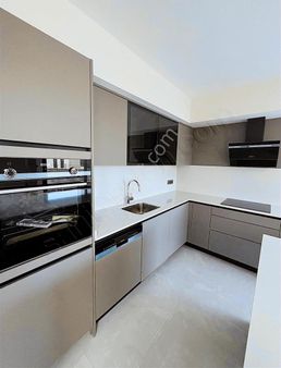 Gündoğan Harika Konum Özel Havuz Geniş Bahçe Modern Tasarım