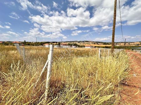 Güvenay - Çorum Seydim Göleti Yanında Satılık Bahçe