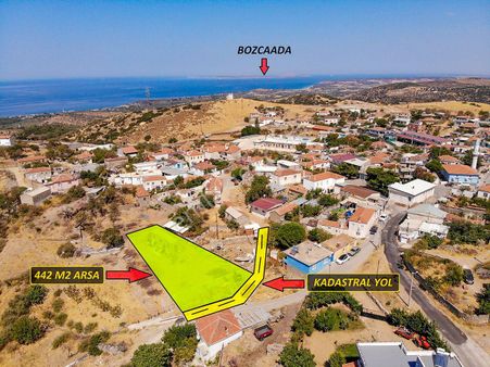 Çanakkale Ezine Tavaklı Köy Merkezinde Satılık İmarlı Arsa