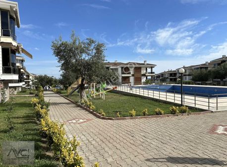 Avcı'dan Denize 0 Site Havuzlu Otoparkli Firsat Villa Tipi Daire
