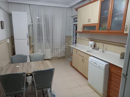 Cacabey Ortaokulu Yakını Satılık Daire