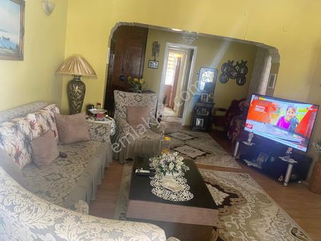 125 M2 3+1 5 Katlı Bina Komple Satılık Tapuları Ayrı Elektrik Su Ayrı