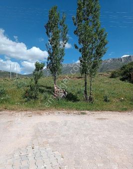 Kızılören De Uygun Arsa