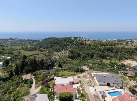 Alanya İncekum Mah. Ful Deniz Manzaralı Satılık 500 M2 Arsa